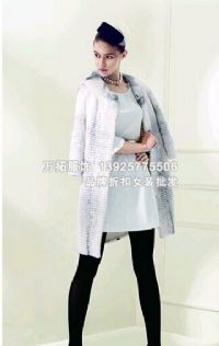 �µ��ﶬŷ���߶���ɫë����Ʒ�ͼ��߷�����