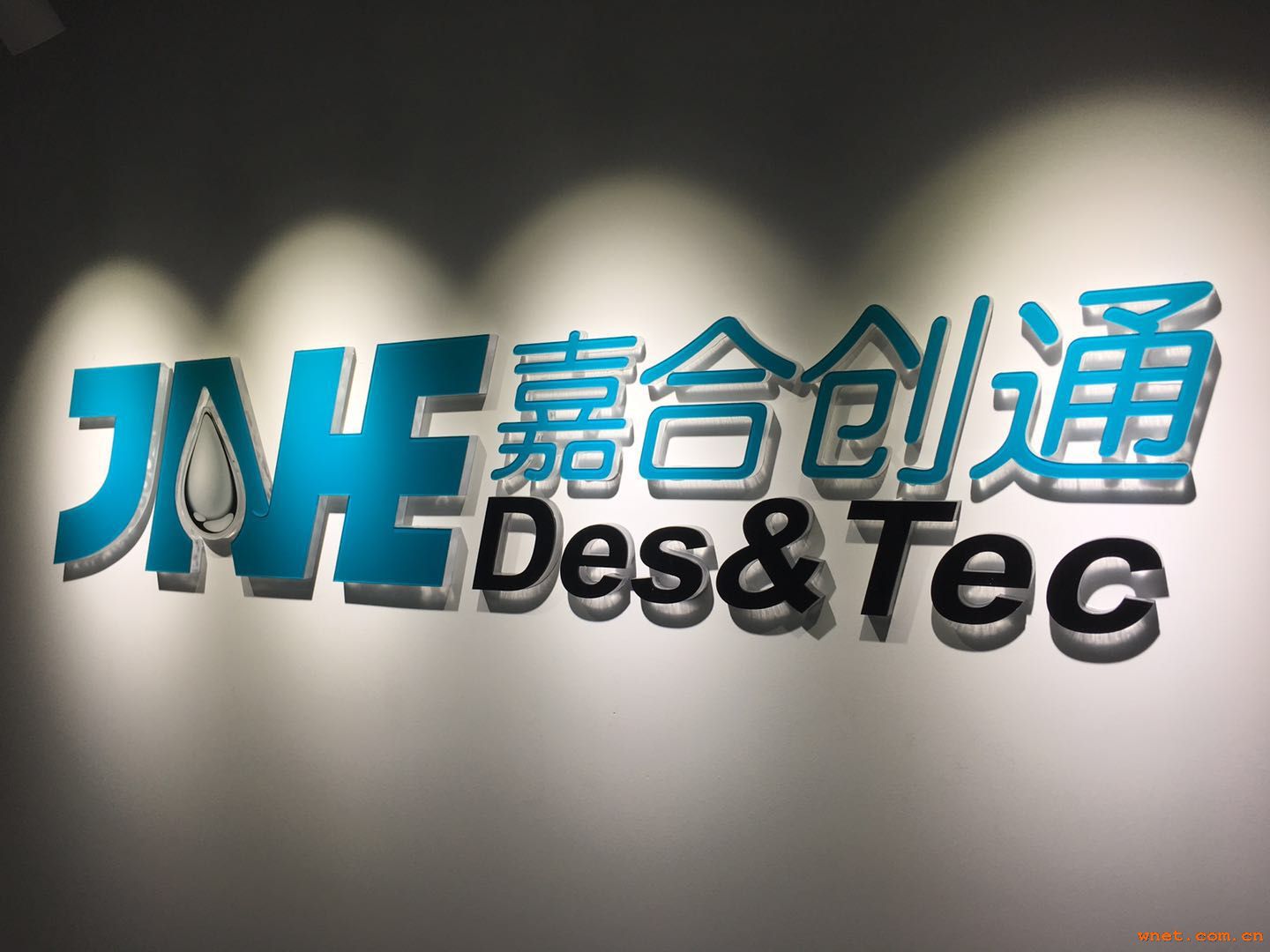 点击放大